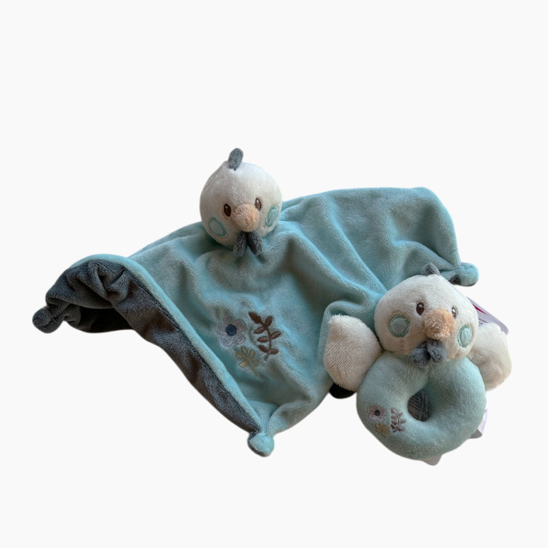 Doudou (cabeza con sonajero) y sonajero gallina